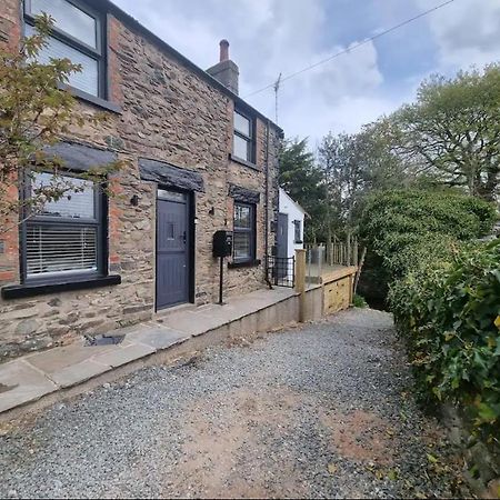 Luxurious Cottage With Hot Tub, Lake District Duddon Экстерьер фото