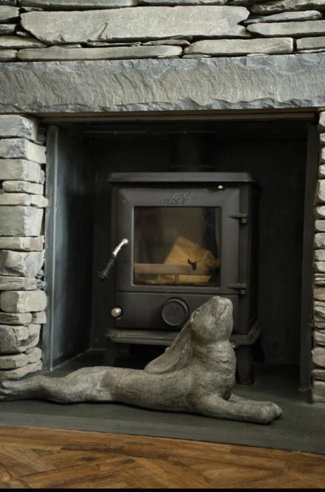 Luxurious Cottage With Hot Tub, Lake District Duddon Экстерьер фото